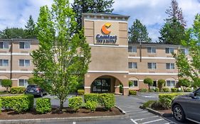 Comfort Inn & Suites - Seattle North  2*